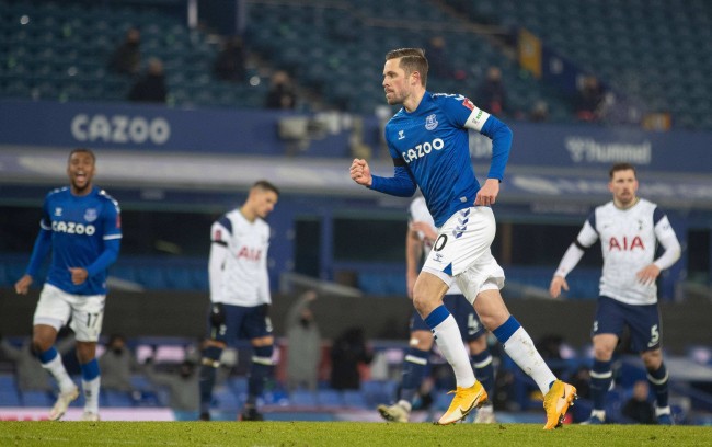 盯人不紧 盯人不紧